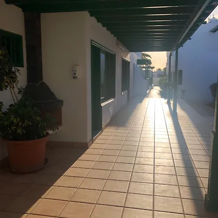 Little Gem Lanzarote Апартаменты Пуэрто дель Кармен